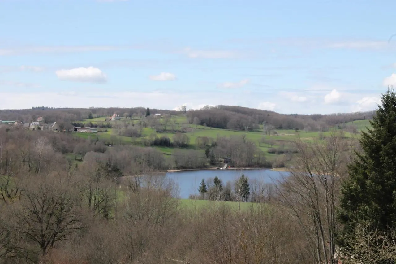 Le Relais Des Planquettes Bed & Breakfast Saint-Etienne-Cantales