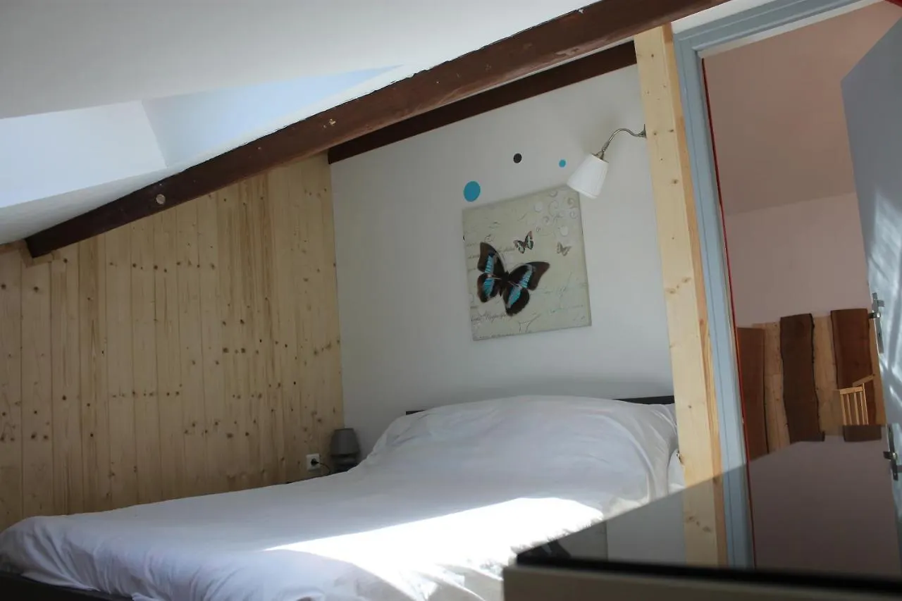 Le Relais Des Planquettes Bed & Breakfast Saint-Etienne-Cantales 0*,